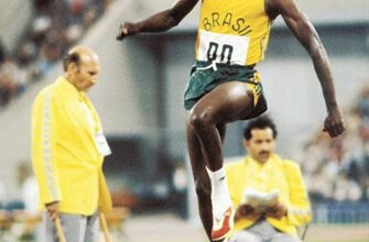 João do Pulo durente salto representando o Brasil.