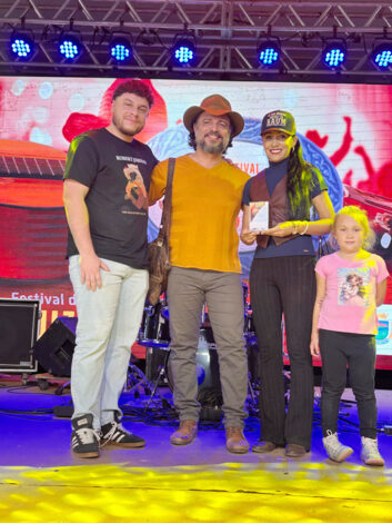 Categoria jovem música: Bruna e Edu