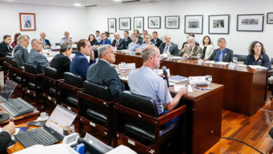 O CDPEB é um órgão colegiado de alto nível, composto por 7 Ministros de Estado, além do Advogado-Geral da União, e que atua com vistas à potencialização do Programa Espacial Brasileiro (PEB).