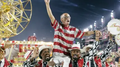 Enredo homenageou o mestre de bateria Ciç