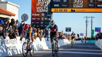 Paulo Seixas, de apenas 19 anos, venceu ao sprint a 2ª etapa da Volta ao Algarve