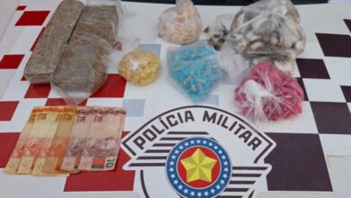 Drogas apreendidas pela Polícia Militar em ocorrência de tráfico em Cachoeira Paulista