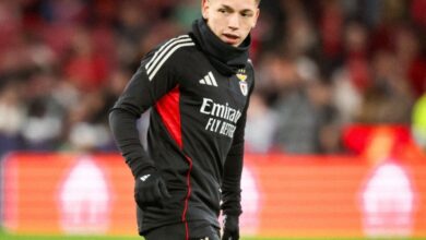 O argentino Gianluca Prestianni clama por inocência, após alegado ato racista sobre o brasileiro Vini Jr. Foto SL Benfica