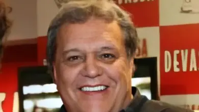 diretor e ator Dennis Carvalho