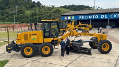 Máquinas do Promaq entregues pelo Ministério da Agricultura a prefeituras de São Paulo