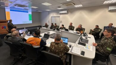 Militares do Exército participam de exercício de resposta a desastres no Comando Militar do Sul em Porto Alegre