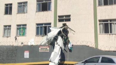 Piloto e três passageiros estavam a bordo da aeronave