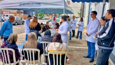Farmácia Central recebe atividade de orientação à população