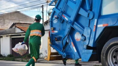 Prefeitura de Taubaté altera horário da coleta noturna de lixo nos dias 13 e 24 de junho devido aos jogos do Brasil na Copa do Mundo.