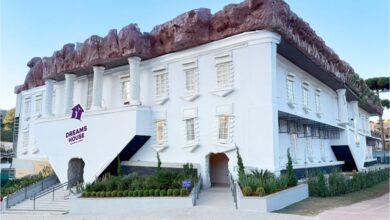 Complexo próximo ao Capivari oferece Museu de Cera, Vale dos Dinossauros, MiniLand e Casa do Terror para visitantes de todas as idades