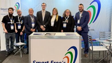 Subtítulo: Município participa do Smart Business América e destaca avanços em tecnologia, governança e desenvolvimento sustentável.