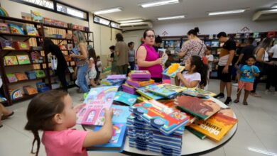 Edital contempla autores independentes, editoras, livrarias e microempreendedores; 15% das aquisições serão destinadas a escritores da região