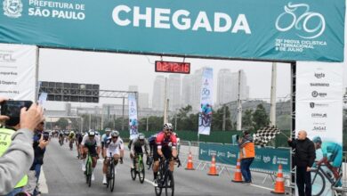 Kácio Freitas cruza a linha de chegada Gabriel Pereira/Fundação Cásper Líber