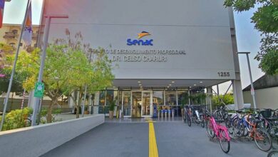Senac Pindamonhangaba oferece 2.213 vagas no segundo semestre de 2026, sendo 1.190 gratuitas. Veja cursos e regras para bolsas.