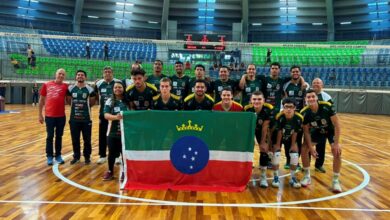 Pindamonhangaba conquista prata após final de cinco sets