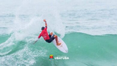 Ubatubense Wesley Leite chega à última etapa liderando o Surf Brasil PRO