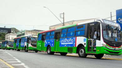 Ônibus com ar-condicionado entregues em Pindamonhangaba