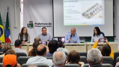 Momento da coletiva em Pindamonhangaba